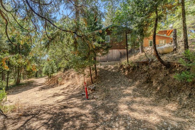 2285 Cedarville Rd, Somerset, CA 95684