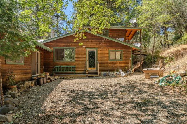2285 Cedarville Rd, Somerset, CA 95684