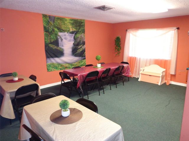 1904 W WATERS AVE, Tampa, FL 33603