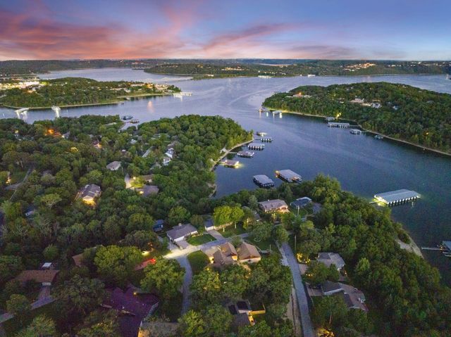 6 Bridgeview Drive, Kimberling City, MO 65686
