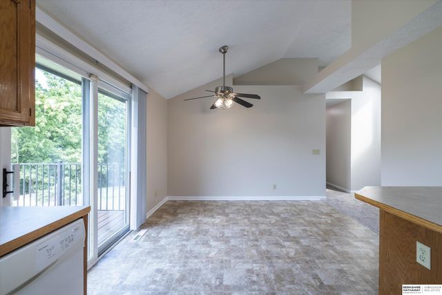8506 N 83rd Avenue, Omaha, NE 68122