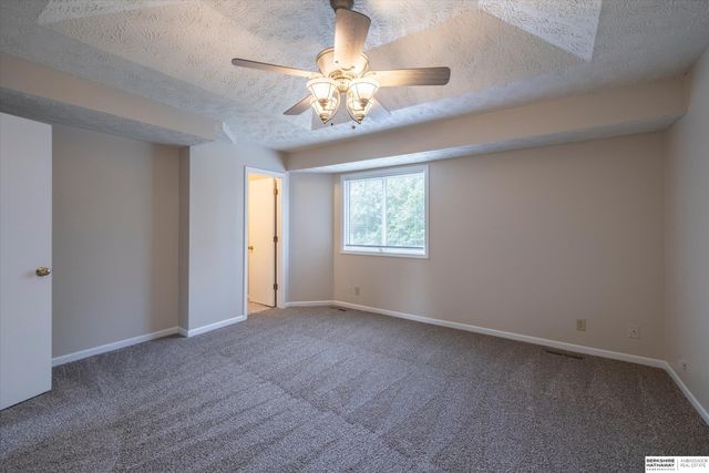 8506 N 83rd Avenue, Omaha, NE 68122