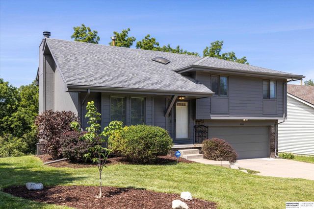 8506 N 83rd Avenue, Omaha, NE 68122