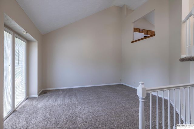 8506 N 83rd Avenue, Omaha, NE 68122