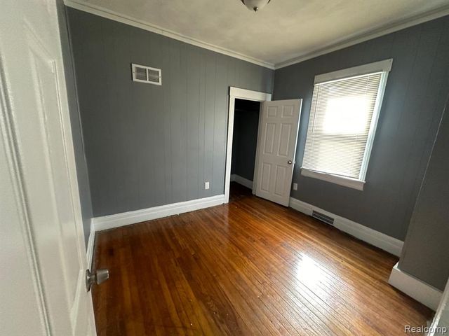 3411 S Edsel Street, Detroit, MI 48217