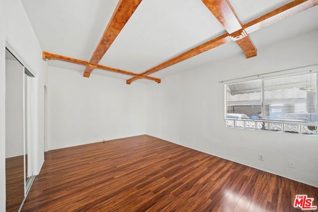 153 S Crescent Drive 3, Beverly Hills, CA 90212
