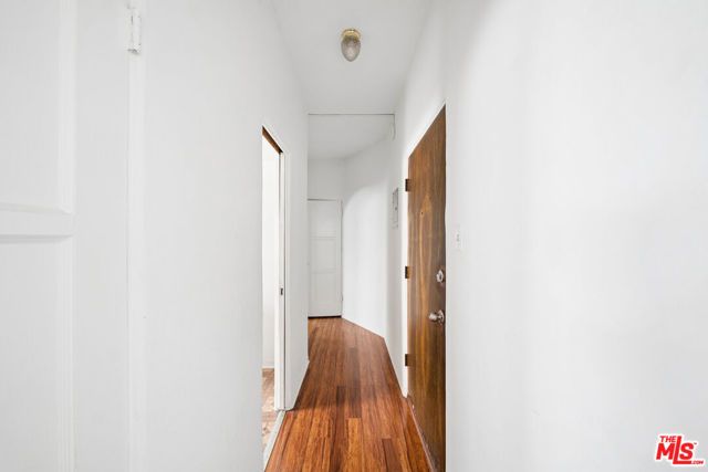 153 S Crescent Drive 3, Beverly Hills, CA 90212