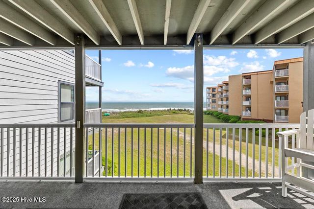 1896 New River Inlet Road 1203, North Topsail Beach, NC 28460