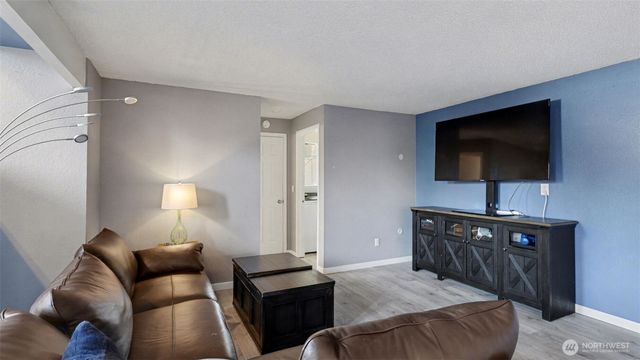 15232 SE 176th Street, Renton, WA 98058