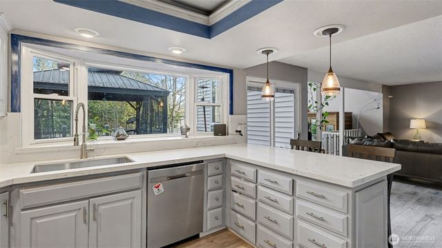 15232 SE 176th Street, Renton, WA 98058