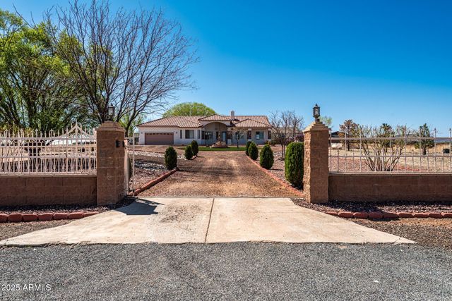 7925 E ACRE Way, Prescott Valley, AZ 86315