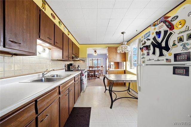 53 Winkler Drive, Tonawanda, NY 14150