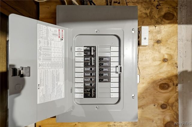 53 Winkler Drive, Tonawanda, NY 14150