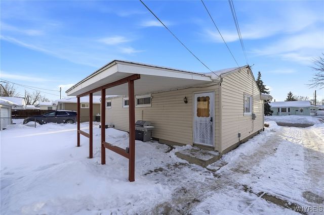 53 Winkler Drive, Tonawanda, NY 14150