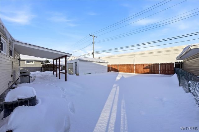 53 Winkler Drive, Tonawanda, NY 14150