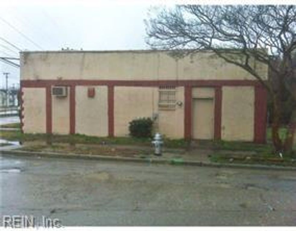 1825 Tidewater DR, Norfolk, VA 23504