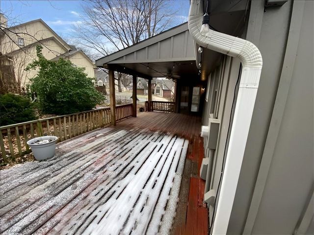 10631 W 109th Street, Overland Park, KS 66210