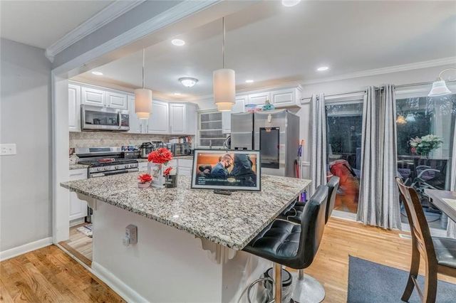 1607 Hillview Avenue, Jonesboro, GA 30236