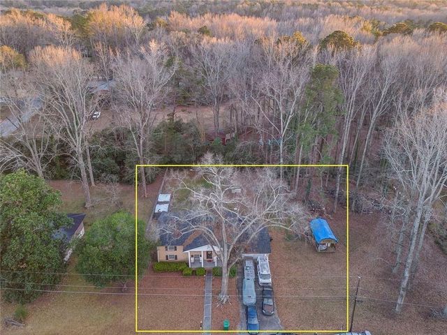 1607 Hillview Avenue, Jonesboro, GA 30236