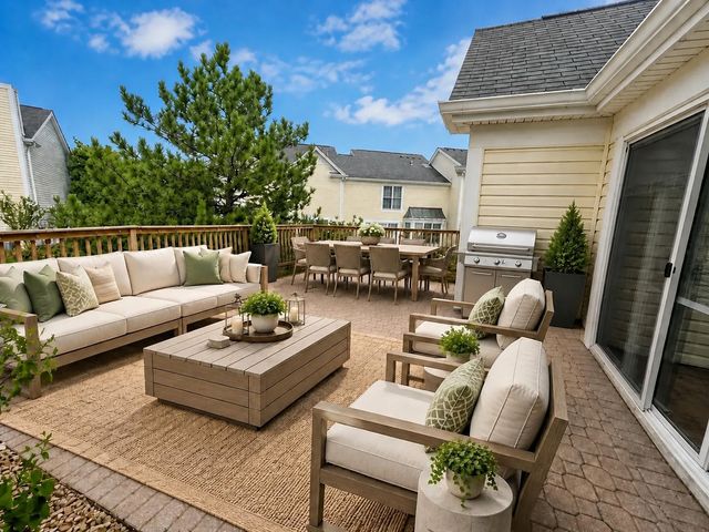 4806 Turnberry Drive, Hoffman Estates, IL 60010