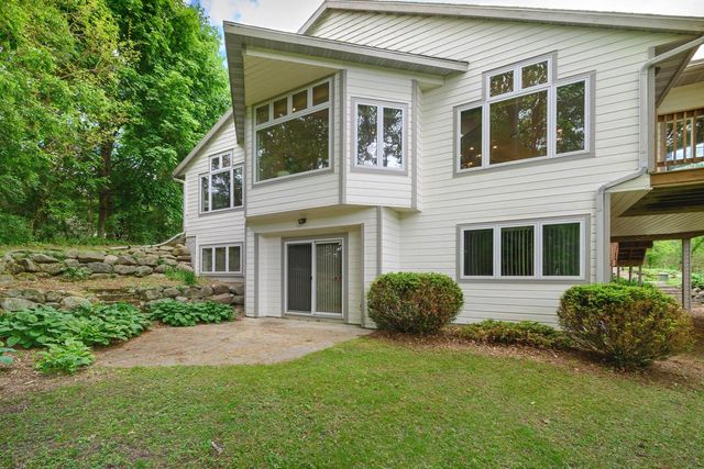 N6209 Helena STREET, Lake Mills, WI 53551