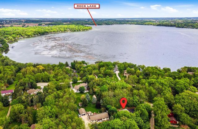 N6209 Helena STREET, Lake Mills, WI 53551