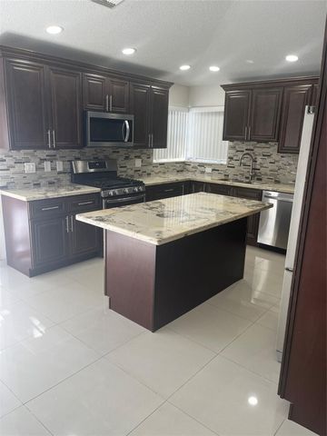 13412 NW 5th Place, Plantation, FL 33325
