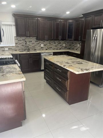 13412 NW 5th Place, Plantation, FL 33325
