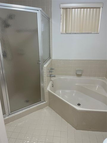 13412 NW 5th Place, Plantation, FL 33325