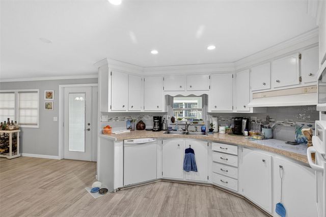 504 ALVARADO, North Port, FL 34287