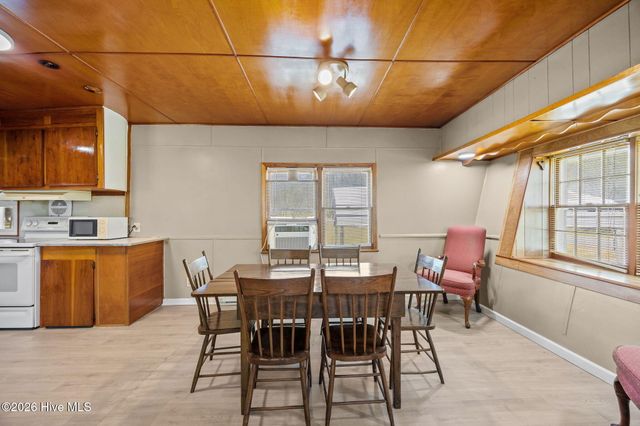 47 Litchfield Road, Creswell, NC 27928