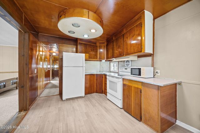 47 Litchfield Road, Creswell, NC 27928