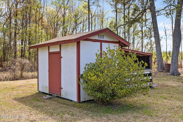 47 Litchfield Road, Creswell, NC 27928