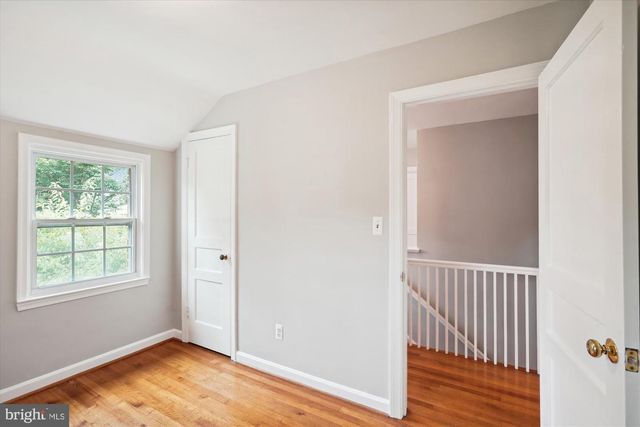 6124 12TH RD N, Arlington, VA 22205