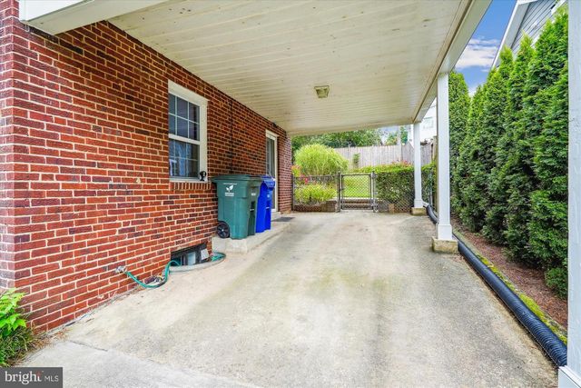 6124 12TH RD N, Arlington, VA 22205