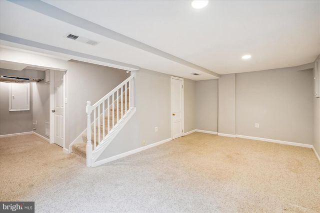 6124 12TH RD N, Arlington, VA 22205