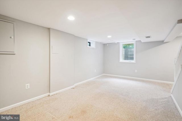 6124 12TH RD N, Arlington, VA 22205