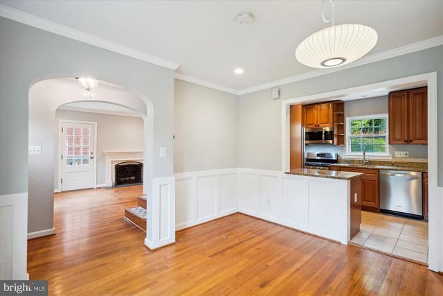 6124 12TH RD N, Arlington, VA 22205