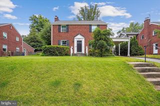 6124 12TH RD N, Arlington, VA 22205