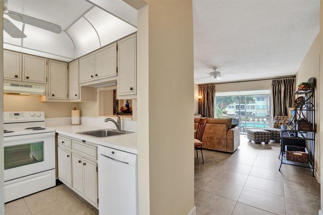 4431 NW 16th Street 209, Lauderhill, FL 33313