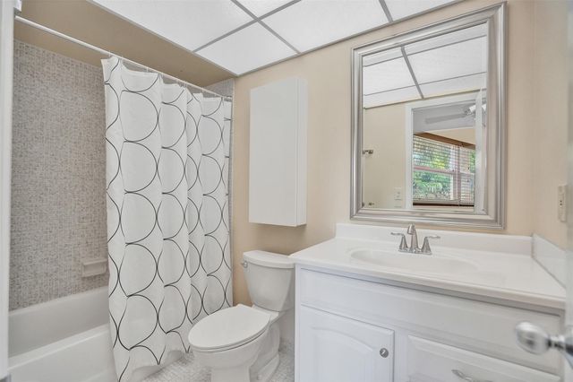 4431 NW 16th Street 209, Lauderhill, FL 33313