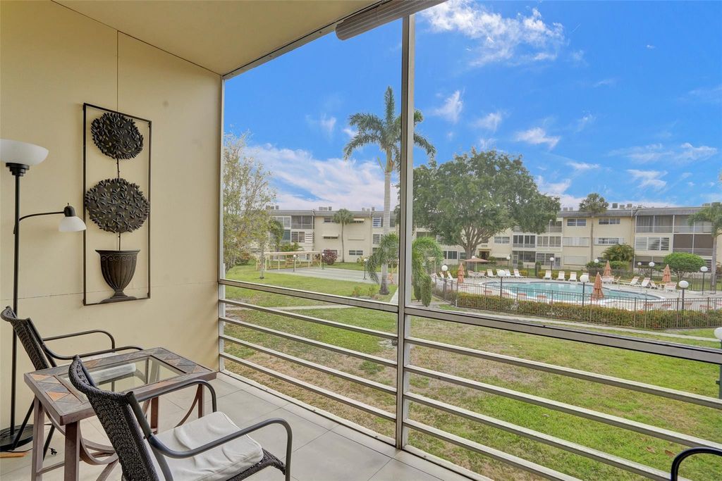 4431 NW 16th Street 209, Lauderhill, FL 33313