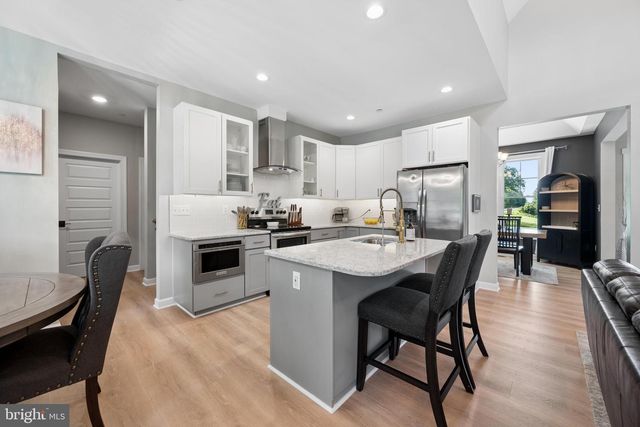 8700 GREEN VALLEY RD, Union Bridge, MD 21791