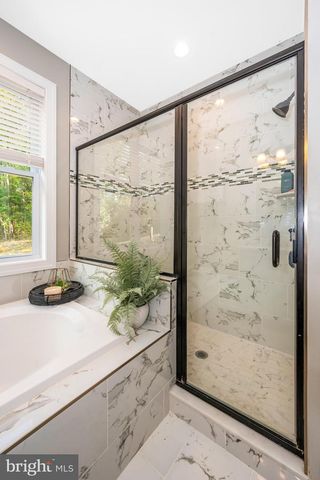 8700 GREEN VALLEY RD, Union Bridge, MD 21791