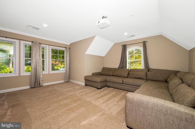 8700 GREEN VALLEY RD, Union Bridge, MD 21791