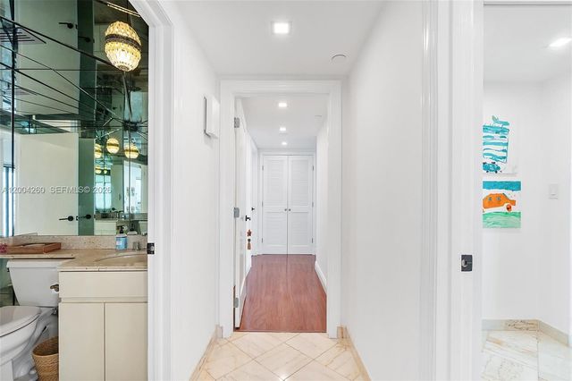 11113 Biscayne Boulevard 2051, Miami, FL 33181