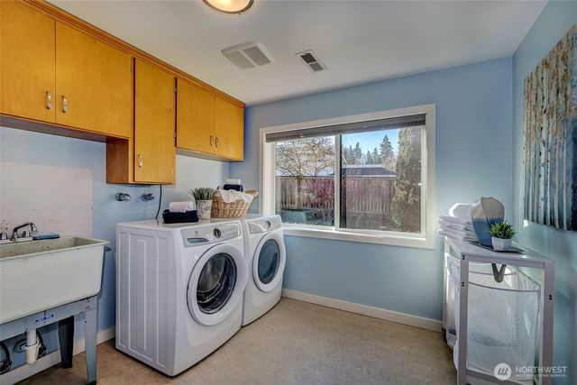 1419 179th Place NE, Bellevue, WA 98008