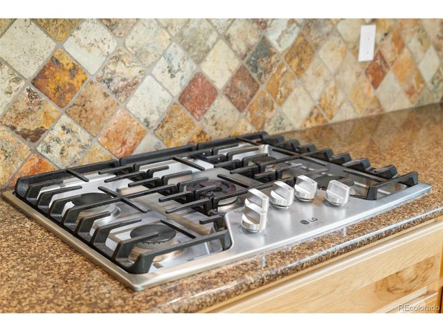285 Bittern Dr, Johnstown, CO 80534