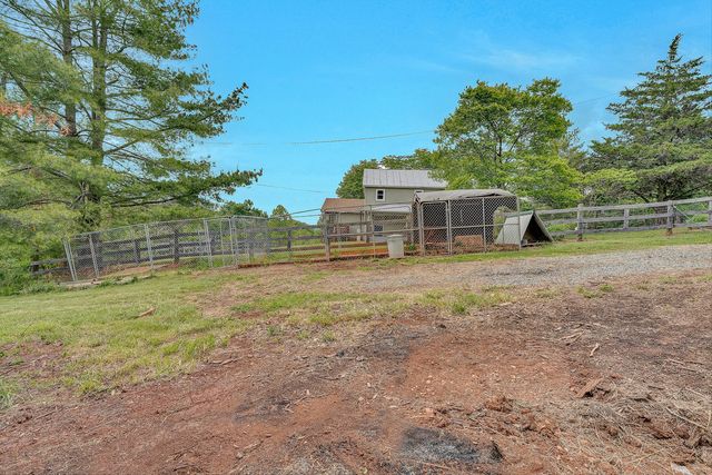 3835 Hardy RD, Hardy, VA 24101