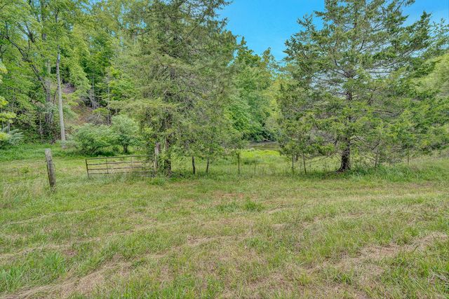 3835 Hardy RD, Hardy, VA 24101